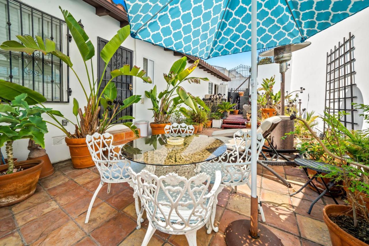 Hollywood Hills Homestay *